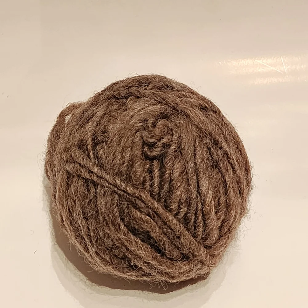 Artisan Wool Yarn 4.4lbs - Picture 4 of 5